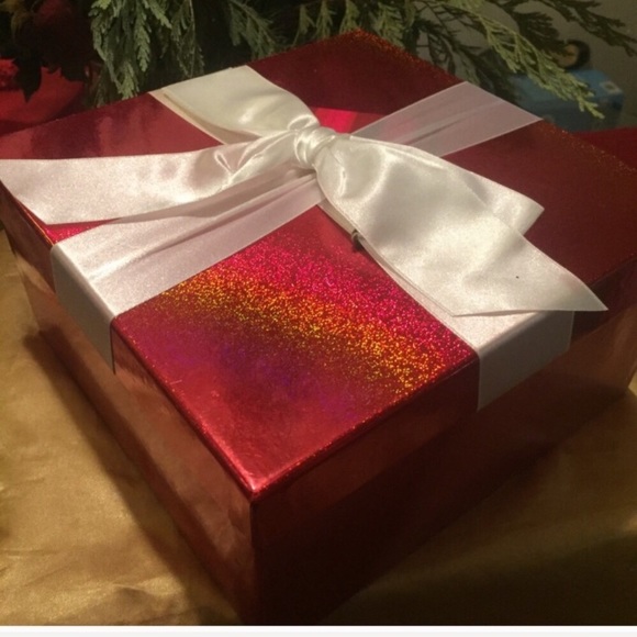 none Tops - 🎁5LBS OF WINTER TOPS FITS SIZE L/XL🎁